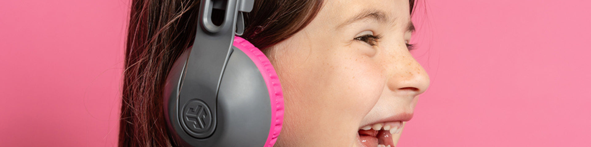 Healthy Listening While Learning: The Importance of Volume-Safe Sound for Kids