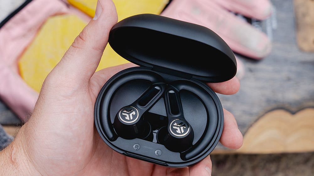 Epic Sport ANC 3 earbuds and charging case