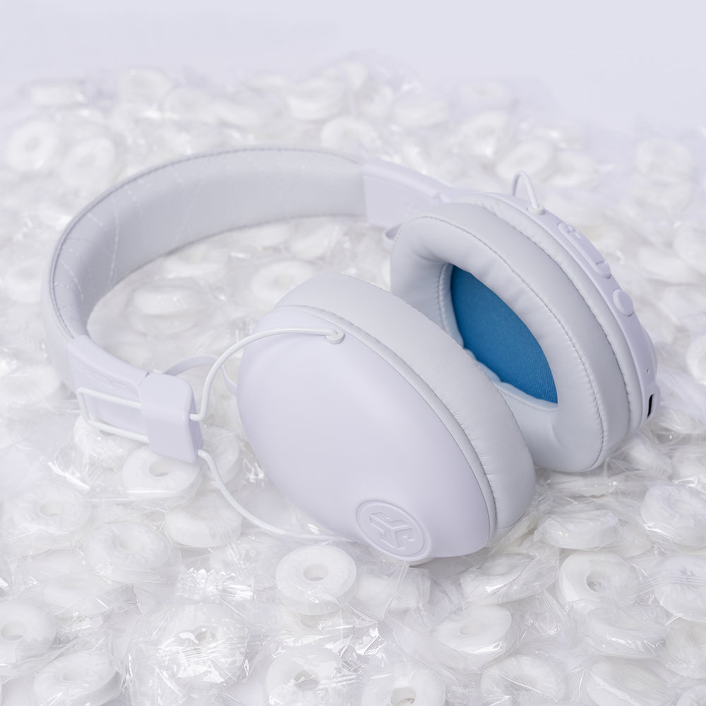 Studio Pro Wireless Over-Ear Headphones White 