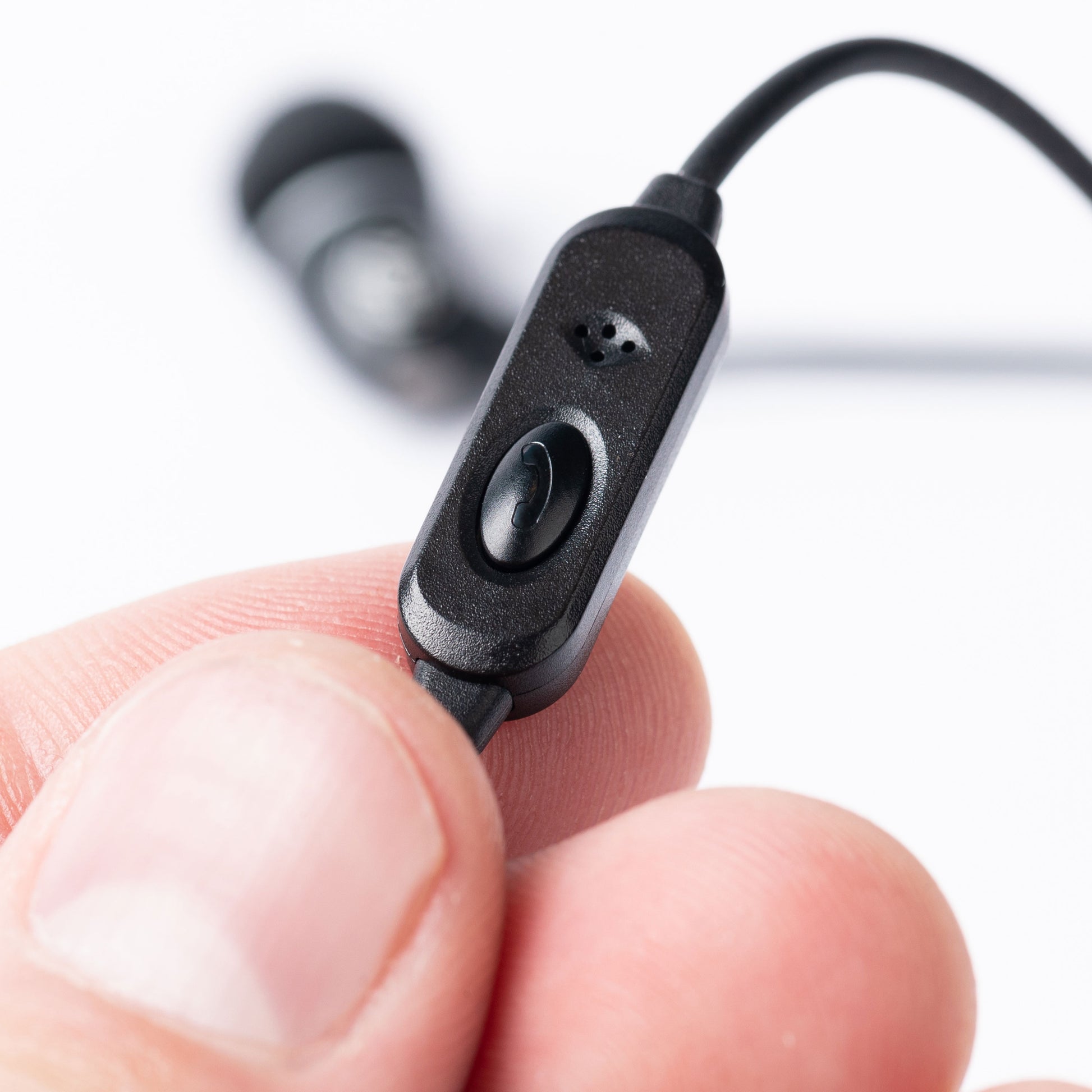 JBuds J6MS In-Ear Single Earbud Black